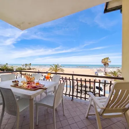 Διαμέρισμα -fronte Mare- Wifi Ac Vista Mare 10 Posti Letto Porto San Giorgio