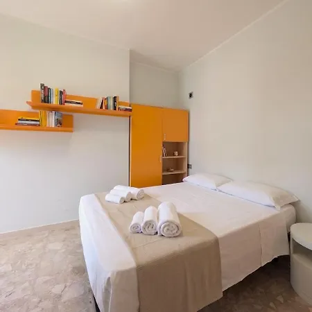 Διαμέρισμα -fronte Mare- Wifi Ac Vista Mare 10 Posti Letto