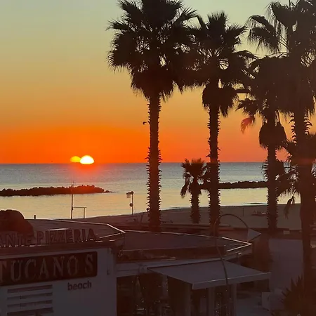-fronte Mare- Wifi Ac Vista Mare 10 Posti Letto Διαμέρισμα Porto San Giorgio